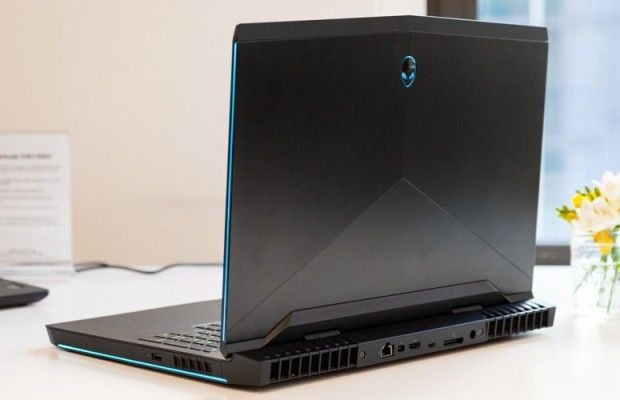 New Dell Alienware 17 R5 2018 Core i9 8950HK 16GB 512GB SSD + 1TB HDD NVIDIA GTX 1080 17.3 inch QHD Windows 10